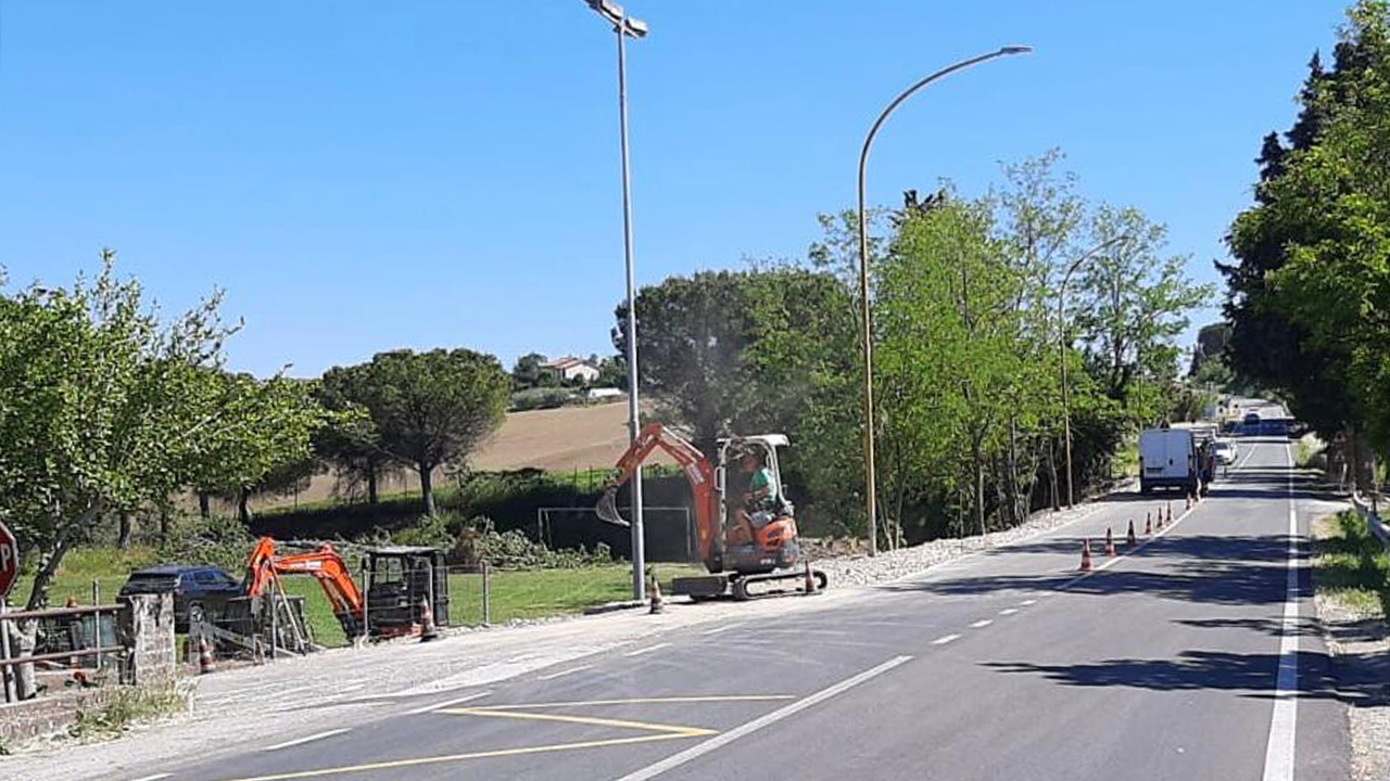 Avviati a Trecastelli i lavori per la pista ciclo pedonale in zona Croce, tra Castel Colonna e Monterado