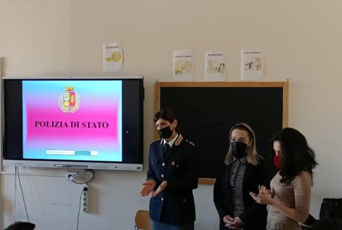 Fabriano: a scuola di Legalità, la Polizia incontra gli studenti della Giovanni Paolo II