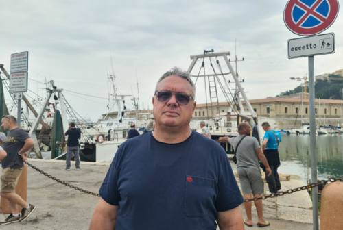 Marche, le marinerie tornano a pesca. «Situazione ancora grave col minor potere d’acquisto delle famiglie»