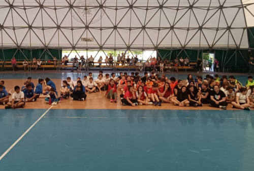 Ancona, la pallamano a scuola per imparare il fair play e il gioco di squadra