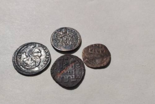 La singolare scoperta dell’ascolano Nardoni: quattro monete storiche, la più antica risale al Quattrocento