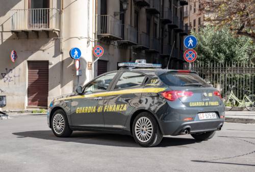 Fabriano: registratore di cassa non collegato con Agenzia Entrate, possibile maxi evasione