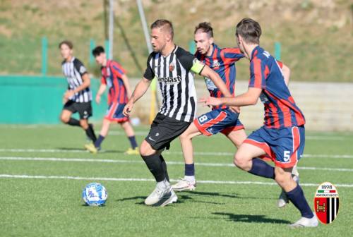 Ascoli Calcio: nove gol nella prima amichevole con l’Amatrice. Prima del match, cordoglio per le vittime del sisma