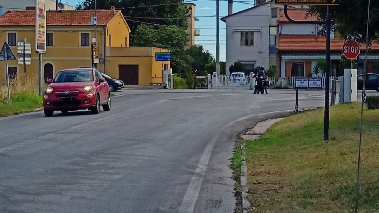 L'incrocio tra strada della Marina e la statale Adriatica nord a Senigallia