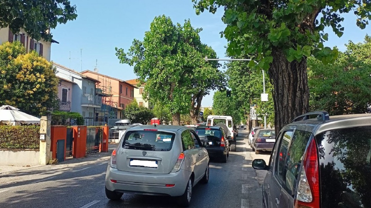 L'incrocio tra viale IV Novembre e via Mercantini, a Senigallia