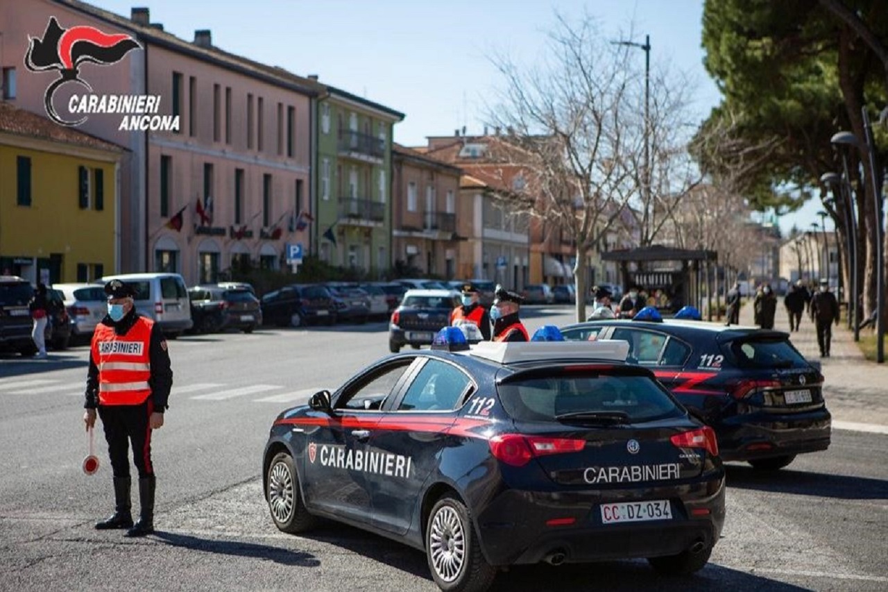 I controlli dei Carabinieri a Senigallia