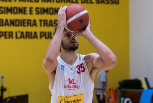 Basket: VL Pesaro, ufficiale la firma di Leonardo Totè