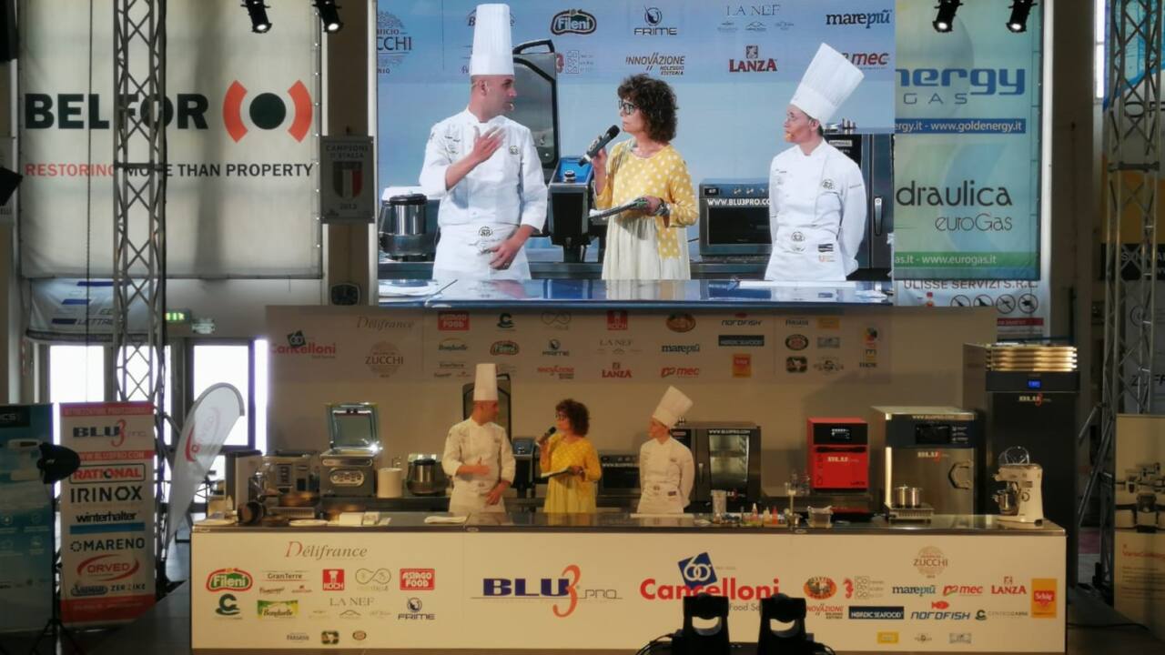 Al Panzini di Senigallia le dirette e gli showcooking di grandi chef con la strumentazione fornita dall'azienda Blu 3 Professional