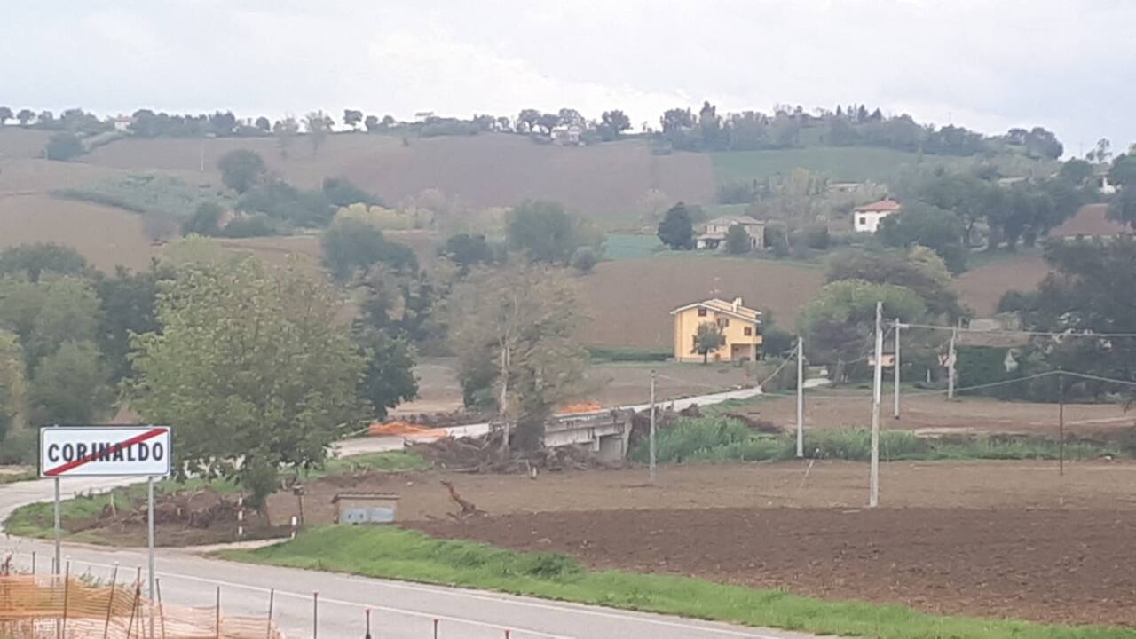 Il ponte del Burello a Corinaldo