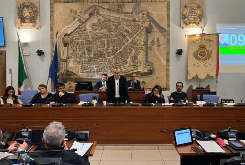 La maggioranza consiliare di Pesaro chiede la presenza di Acquaroli per un consiglio monotematico sulla sanità