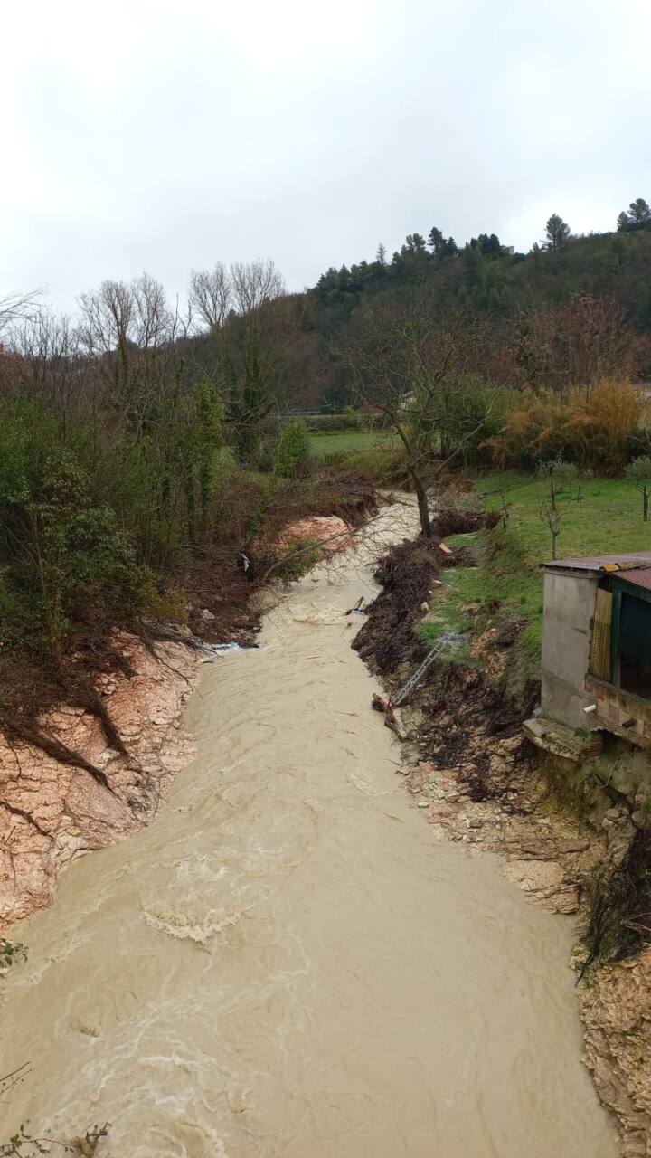 Maltempo: la pioggia ha ingrossato fiumi e fossi ad Arcevia