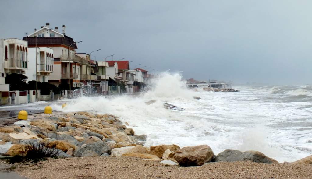 Montemarciano, mareggiata