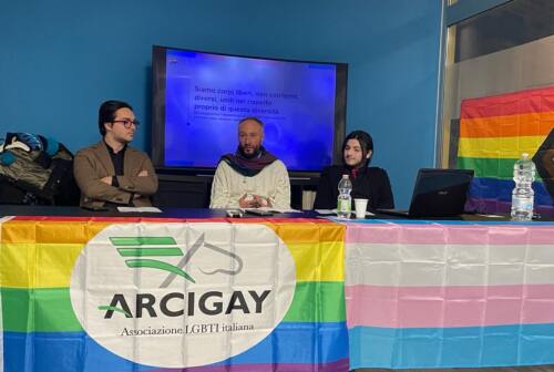Trans, presentato il primo manifesto regionale. L’Arcigay di Ancona: «C’è bisogno di professionisti che si formino su questi temi»