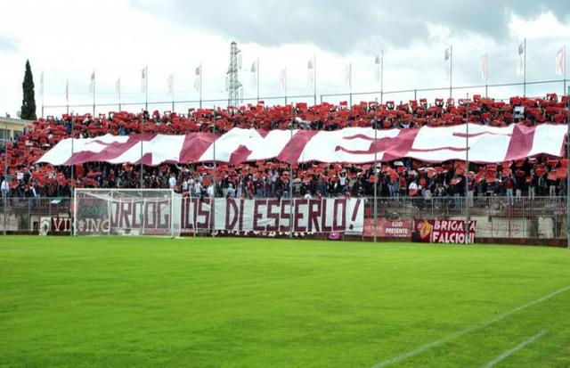 la curva del Fano (fonte foto https://www.almajuventusfano1906.com)