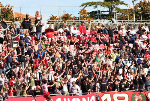 Calcio, grande attesa per Vis Pesaro-Rimini