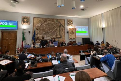 Pesaro, diventa consigliere comunale ma le sedute per la legislatura sono finite