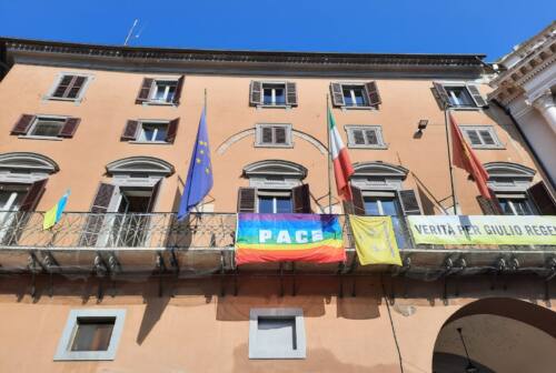 Jesi, in 4 via dal Comitato Smia: è scontro. Gubbi: «Messi in piazza». Lenti: «Le dimissioni per il suo operato»