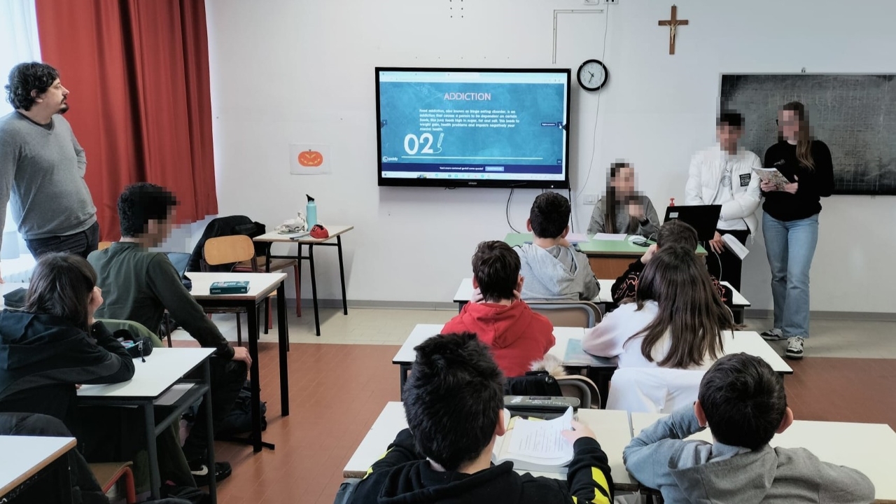 L'insegnamento della lingua inglese alla scuola secondaria di primo grado Belardi è affidato agli studenti del liceo linguistico Medi di Senigallia