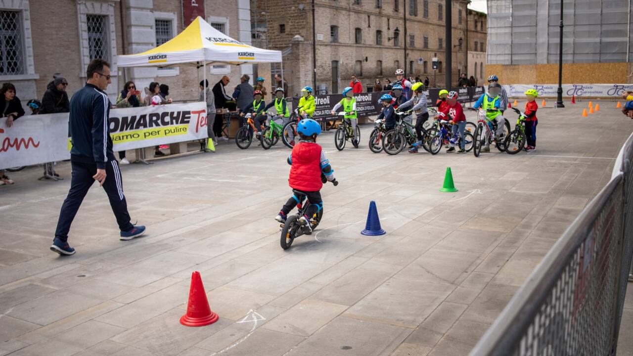 Dimostrazioni, gare di gimkana e corsi di guida sicura a Senigallia con Bici Expo. (Foto: edizione 2022)