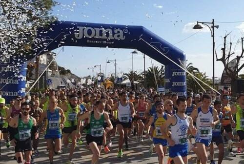 Running, la Joelette alla “Conero Running” con Orizzonti Autonomia e gli Insuperabily