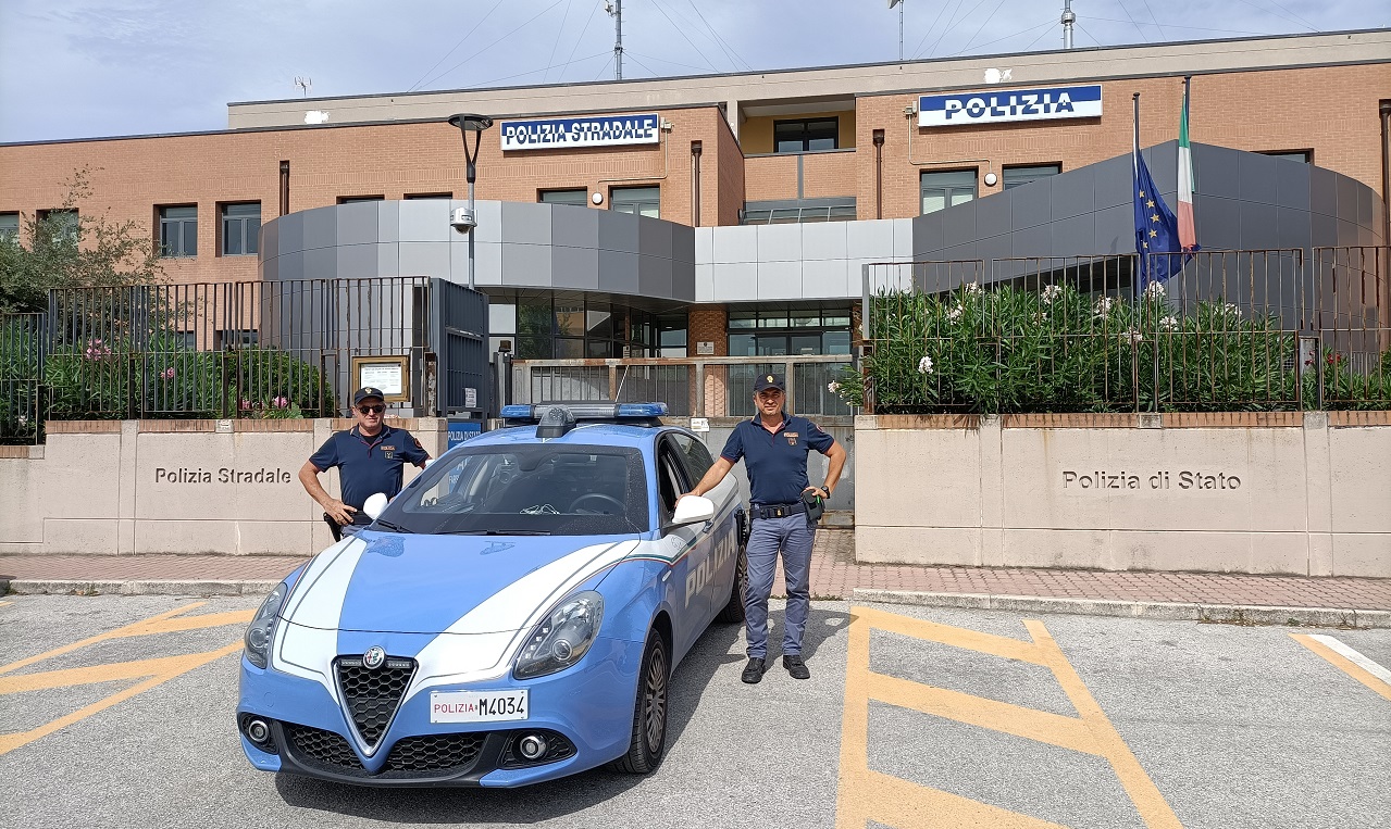 Il commissariato di pubblica sicurezza e comando della polizia stradale a Senigallia