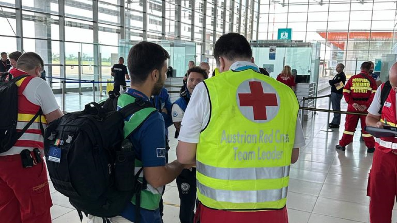 Avviata la maxi esercitazione europea di protezione civile "ModEx Arcevia 2023": l’arrivo dei team all'aeroporto delle Marche di Falconara