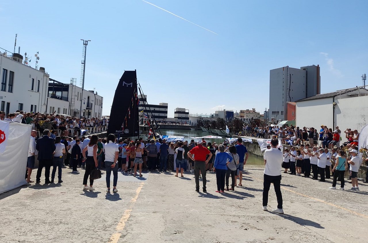 Senigallia: varata Malupa 5.0, la barca a vela per tutti