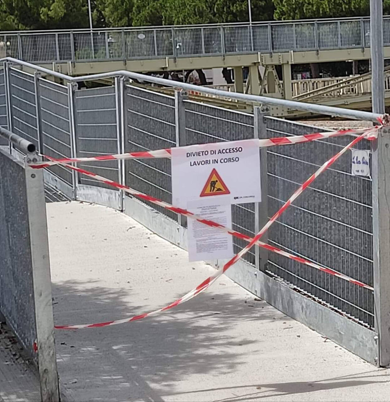 Chiusa la nuova passerella ciclopedonale a Senigallia