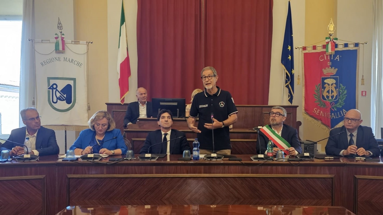 Il ministro Musumeci a Senigallia ha incontrato i sindaci dei comuni dell'alluvione 2022