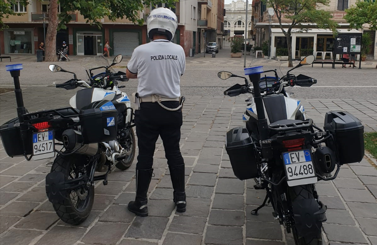 Polizia locale di Falconara