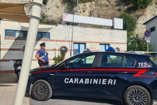 Sassocorvaro, tentano di rubare profumi al supermercato: denunciate 3 persone