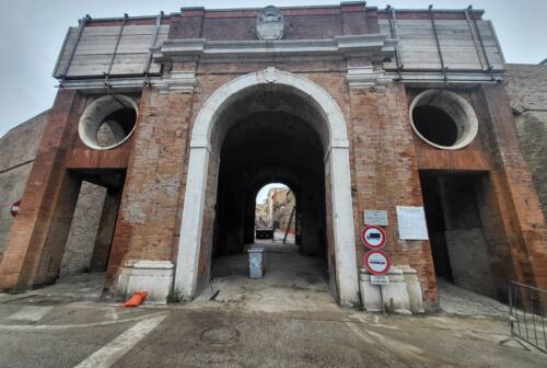 Osimo, i Tre Archi riaprono alla viabilità