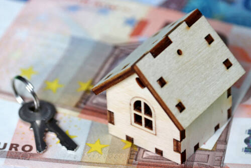 Inflazione e muti alle stelle, frena il mercato immobiliare nelle Marche. Fiaip: «Flessione tra -10 e -15%»