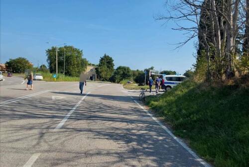 Cade dalla bici a Senigallia, ciclista trasportato in eliambulanza a Torrette