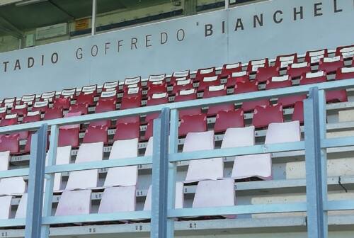Calcio, botta e risposta sulla manutenzione dello stadio Bianchelli di Senigallia