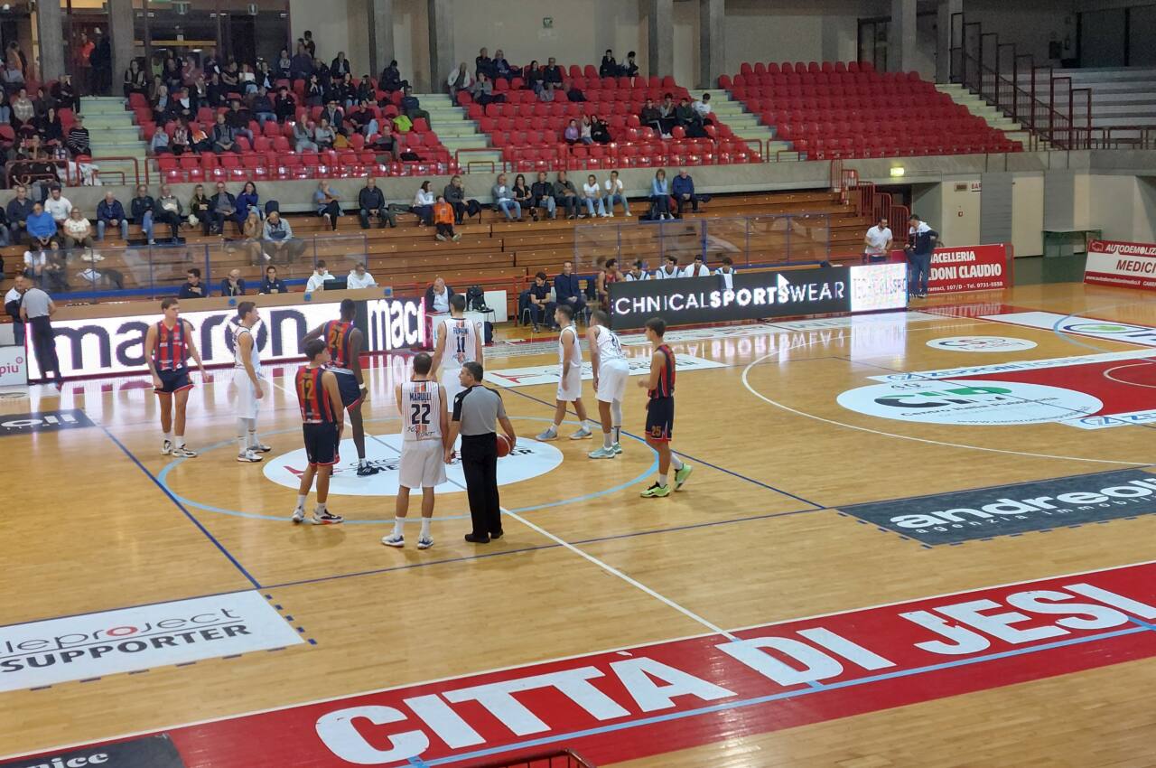 BASKET. LA DIESEL TECNICA VINCE E CONQUISTA GARA 1 DEI PLAY OFF, BASKET.  LA DIESEL TECNICA VINCE E CONQUISTA GARA 1 DEI PLAY OFF, By Italia Due