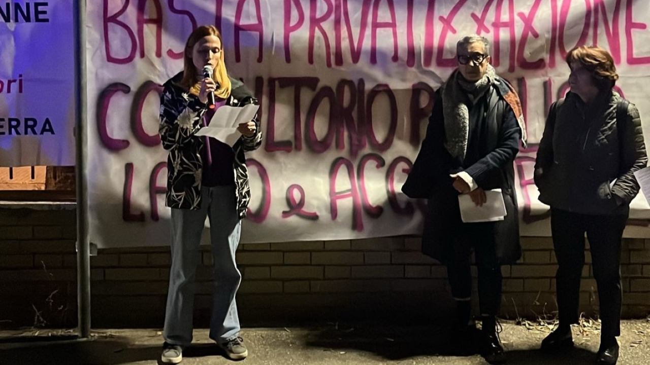 Sanità: manifestazione a Senigallia per salvaguardare il consultorio di Senigallia