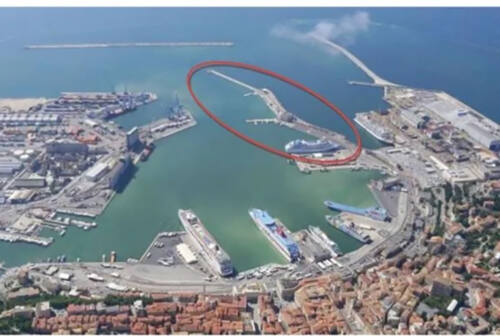 Ancona, bocciata la revoca della delibera sul molo Clementino. Rubini: «Non mi stupisce»