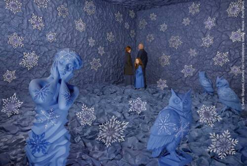 Fotografia di mondi surreali: aperta a Senigallia la mostra su Sandy Skoglund