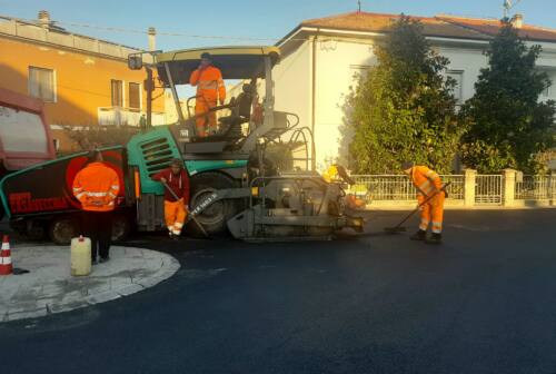 Fano, in via di conclusione i lavori di asfaltatura e segnaletica nel quartiere Sant’Orso – FOTO