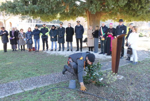 Cerimonia a Macerata per Pamela Mastropietro, Il sindaco: «Il suo ricordo generi vita e speranza»