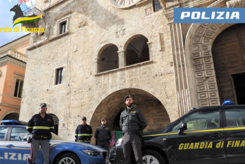 Ricettavano e rivendevano pezzi di ricambio d’auto rubate: ad Ascoli Piceno scoperta banda italo-polacca, giro d’affari illegale per 6 milioni