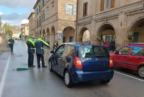 San Severino Marche, anziana investita da un’auto: è gravissima
