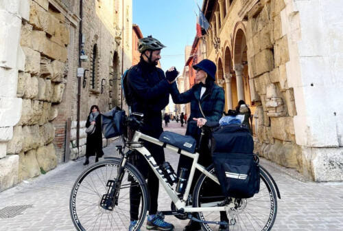 Fano, 20mila chilometri in bici per raccogliere fondi: al via il giro d’Europa di Daniele Grassetti