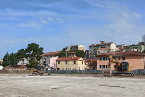 Ancona, mercato di piazza d’Armi: lavori in corso e stalli pronti per gli ambulanti