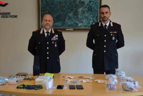 Spaccio di droga nel Piceno, doppio arresto dei Carabinieri