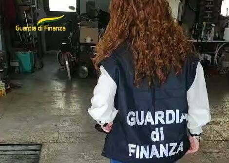 Scoperta dai finanzieri di Camerino un’officina meccanica “fantasma” per il Fisco