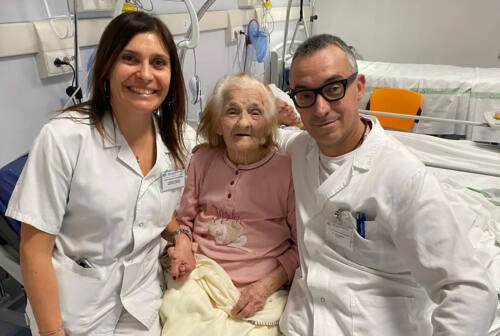Pesaro, operata al femore a 103 anni: intervento riuscito al San Salvatore