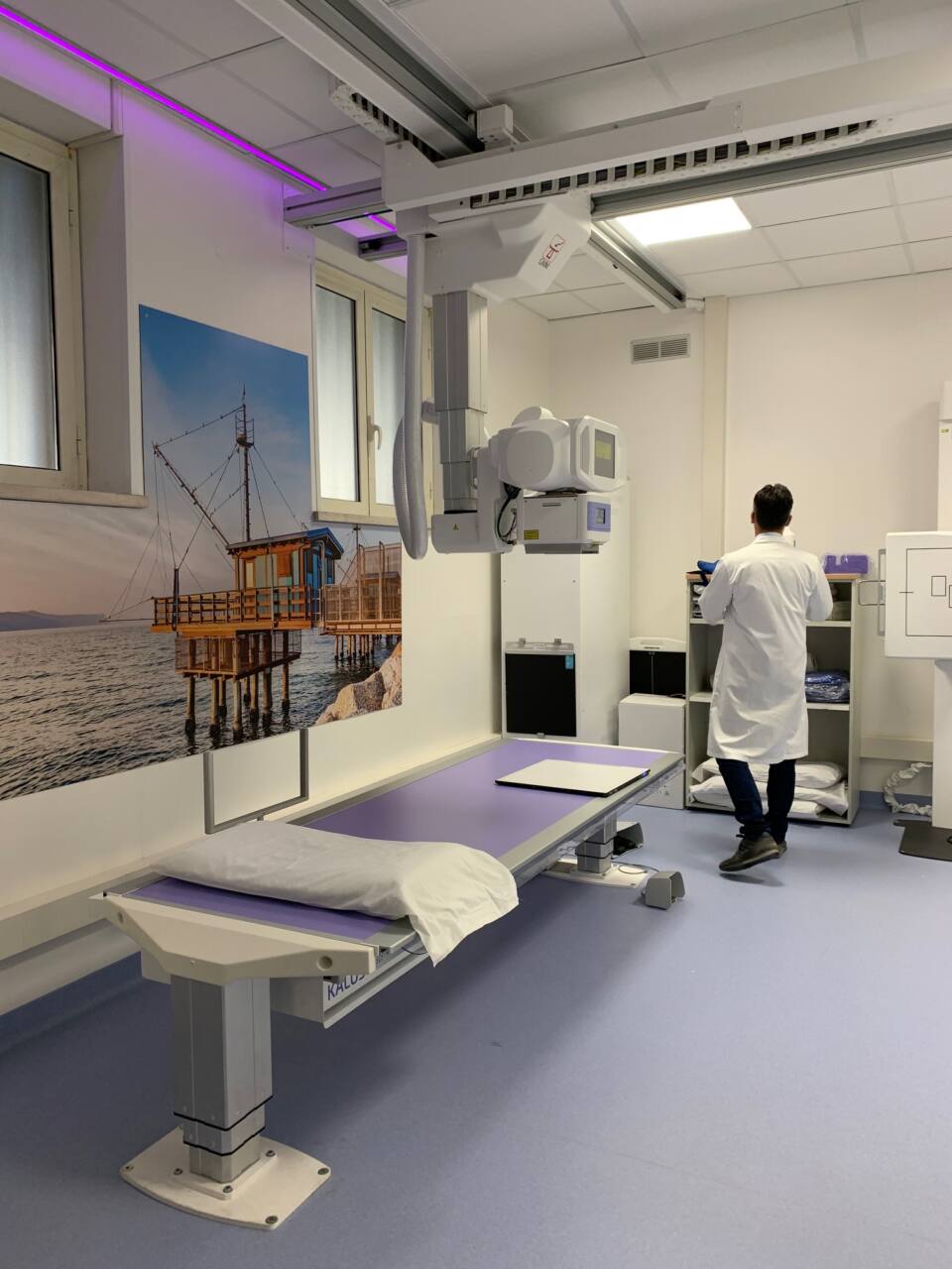 La nuova risonanza installata e già in funzione nel reparto di Radiologia dell’ospedale Santa Croce di Fano