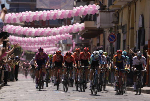 Fano, conto alla rovescia per l’arrivo del Giro d’Italia: il 16 maggio la città si tinge di rosa